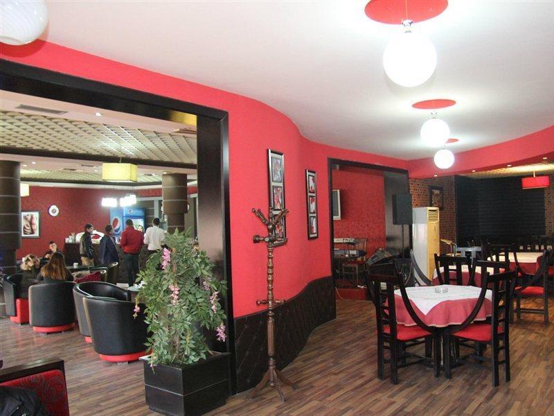 Hotel Argenti Shkoder Ngoại thất bức ảnh